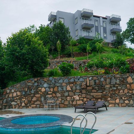 The Sky Imperial Pavoreal Jungle Resort 贡珀尔格尔 外观 照片