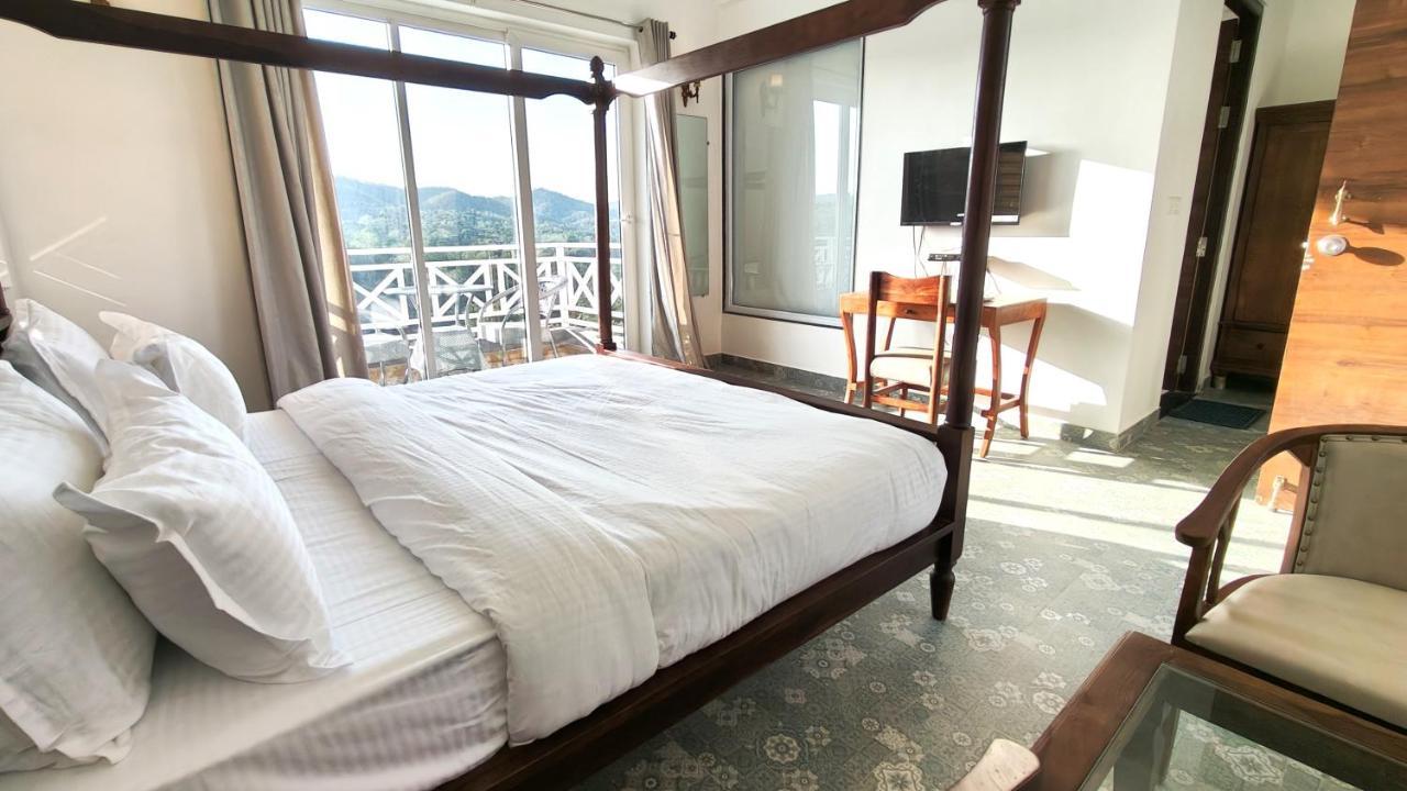 The Sky Imperial Pavoreal Jungle Resort 贡珀尔格尔 外观 照片