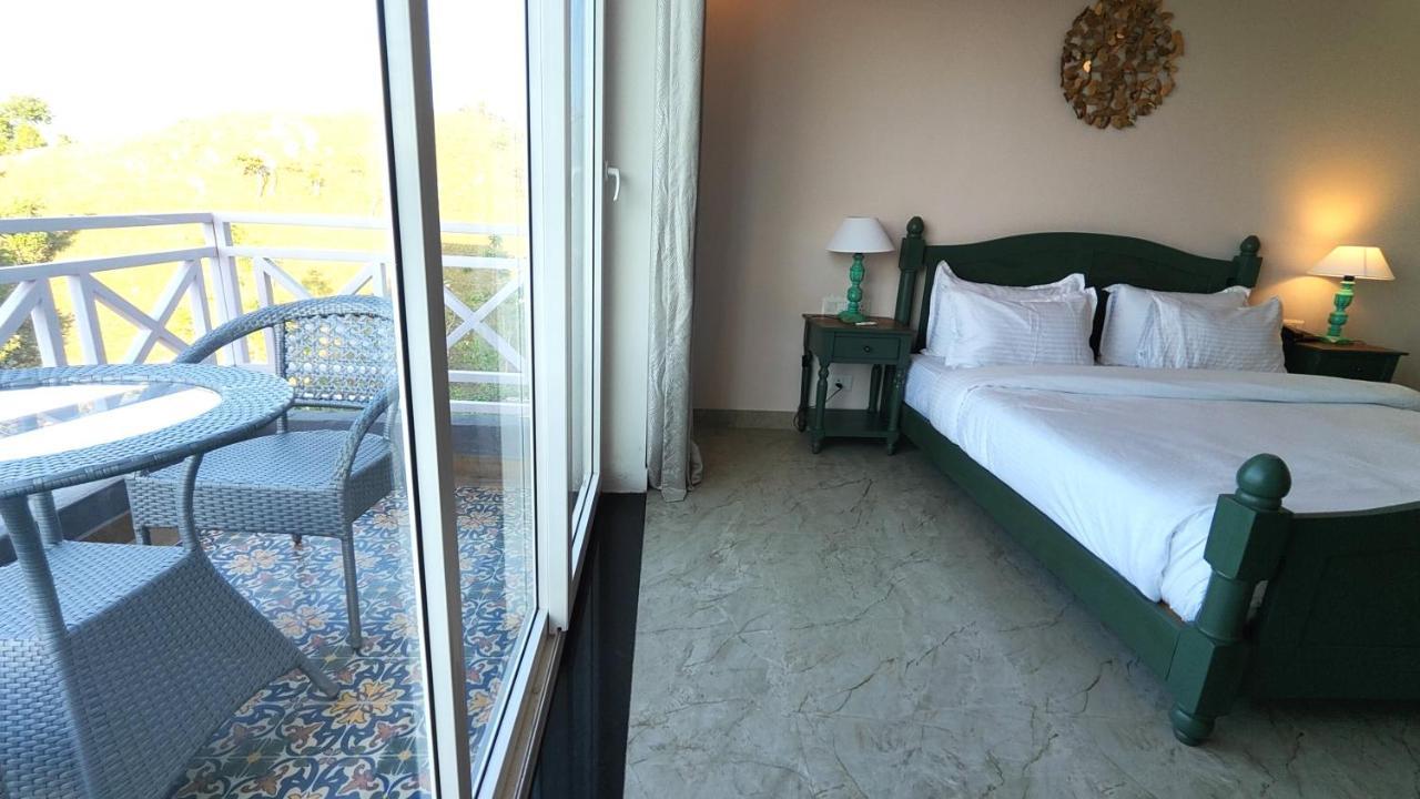 The Sky Imperial Pavoreal Jungle Resort 贡珀尔格尔 外观 照片