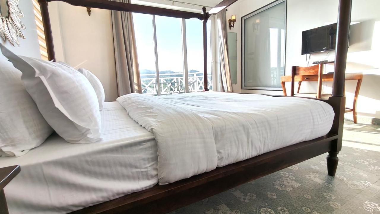 The Sky Imperial Pavoreal Jungle Resort 贡珀尔格尔 外观 照片