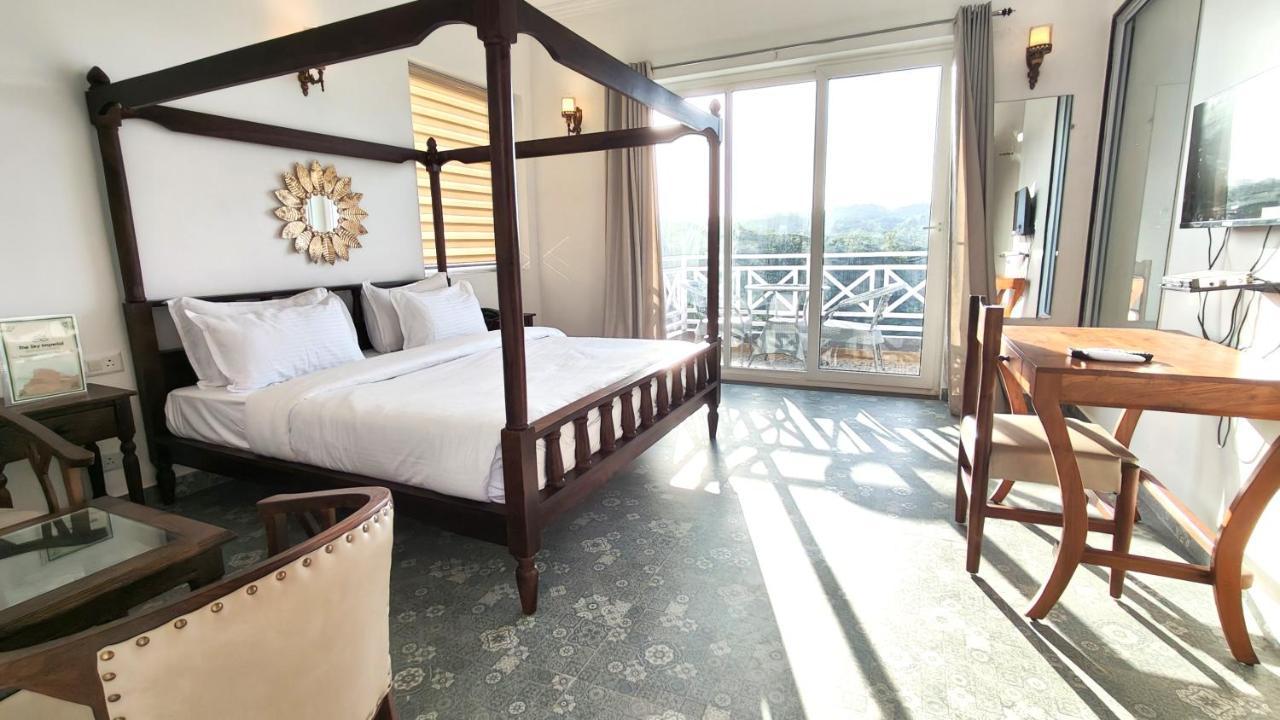 The Sky Imperial Pavoreal Jungle Resort 贡珀尔格尔 外观 照片